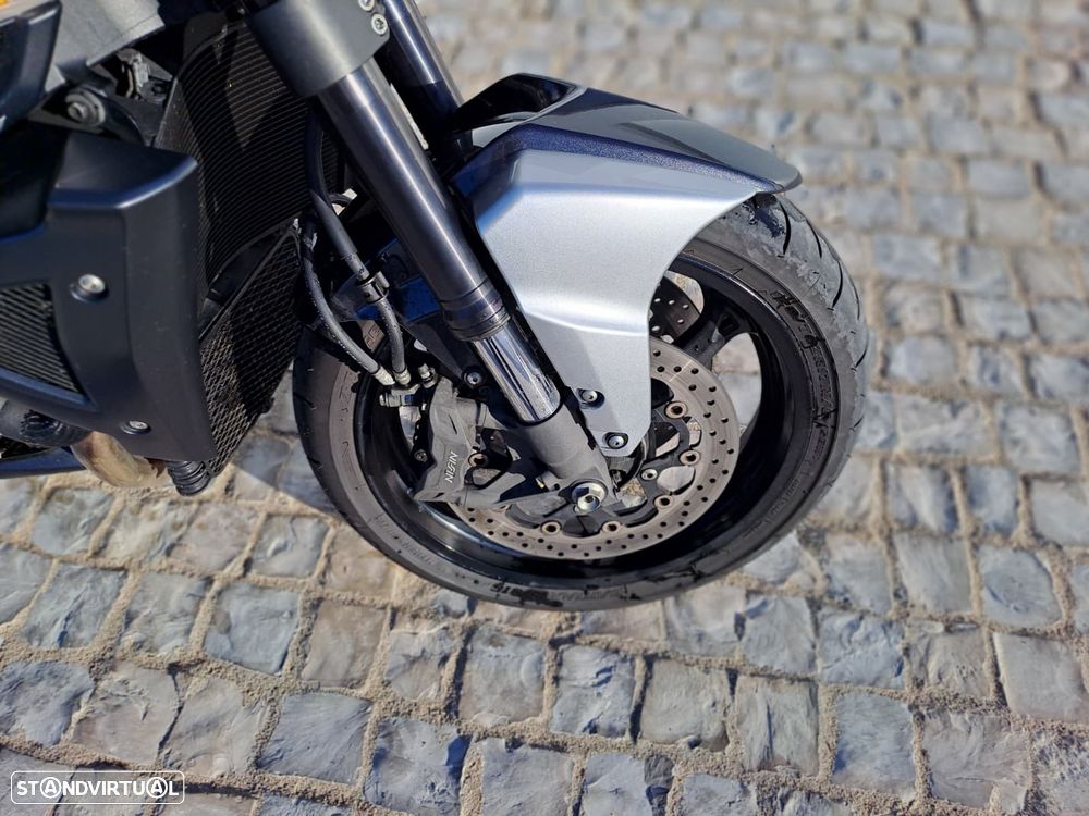 Suzuki B-King - 7