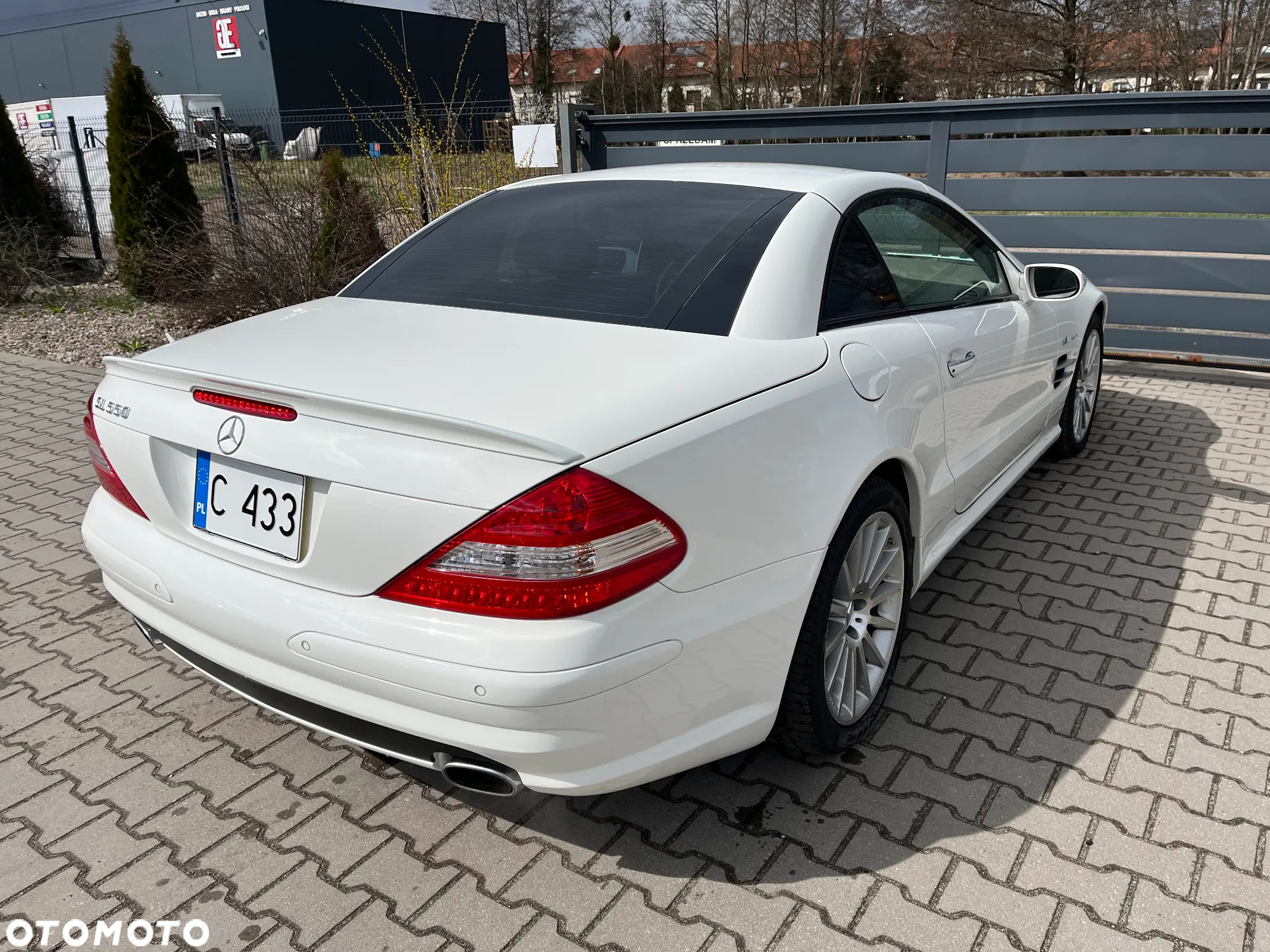 Mercedes-Benz SL - 9