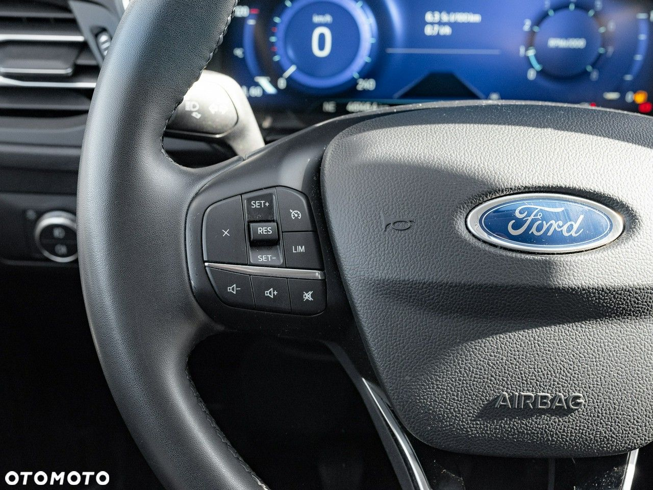 Ford Kuga 1.5 EcoBoost FWD Titanium - 17