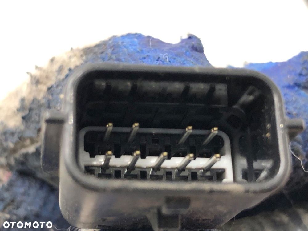 GNIAZDO ŁADOWANIA  NISSAN LEAF (ZE0) 2010 - 2022 Electric 80 kW [109 KM] elektryczny 2010 - 2022 - 5