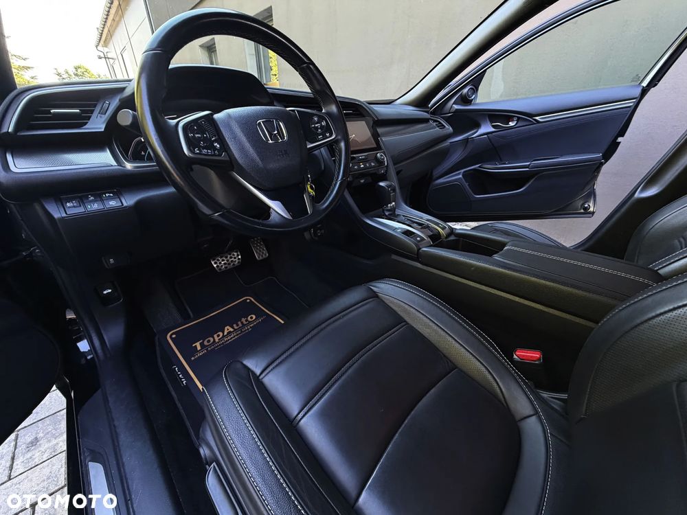 Honda Civic 1.0 i-VTEC Turbo CVT Elegance - 16