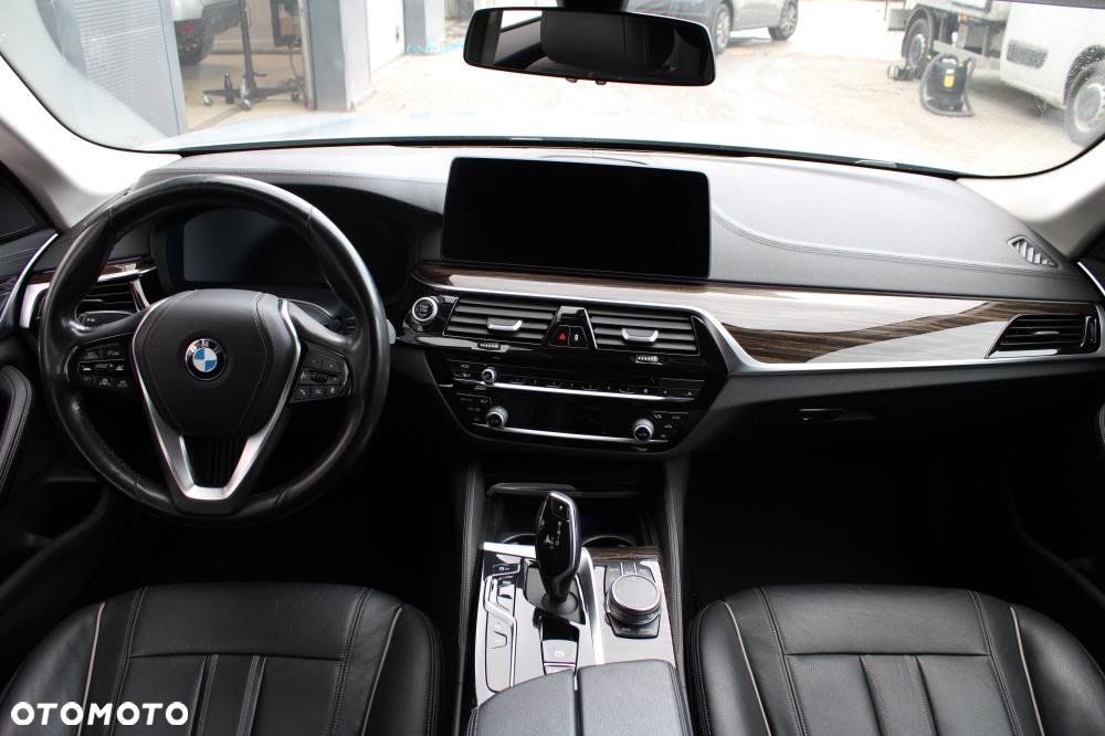 BMW Seria 5 - 31