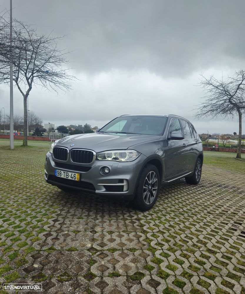 BMW X5 25 d sDrive Comfort 7L - 1