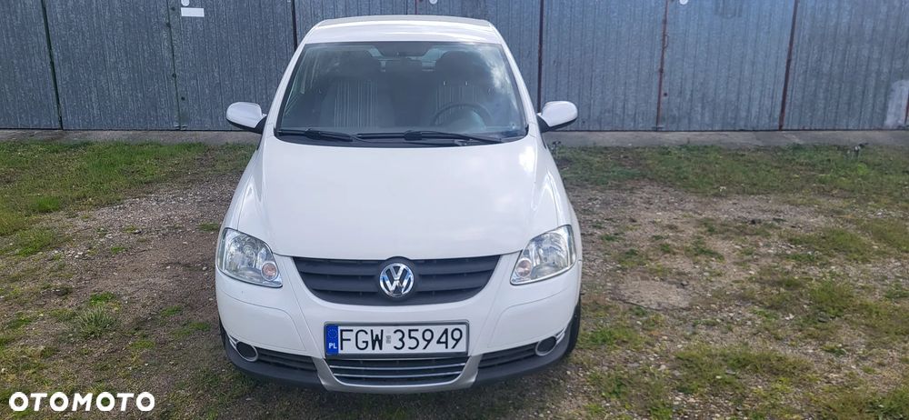 Volkswagen Fox - 2