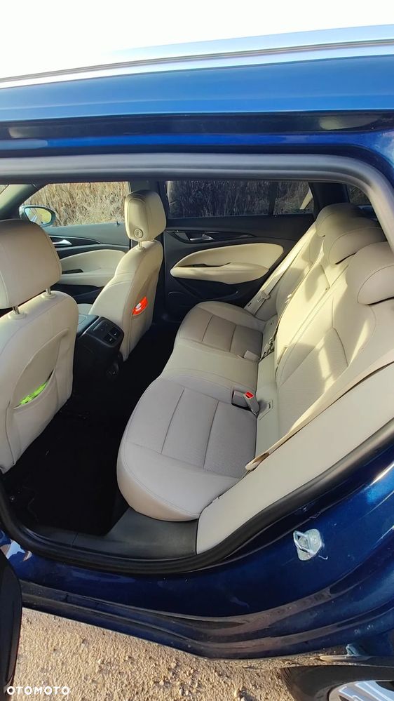 Opel Insignia 2.0 CDTI Business Elegance S&S - 8
