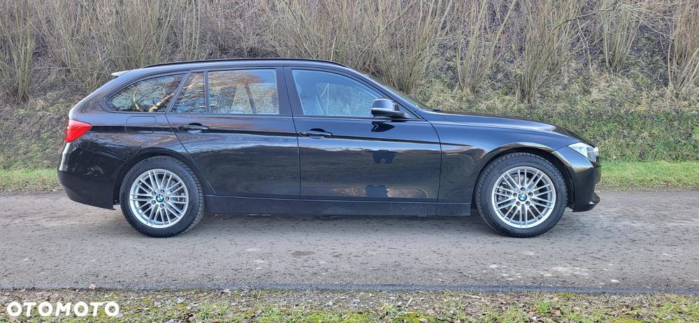 BMW Seria 3 318d Blue Performance Luxury Line - 10