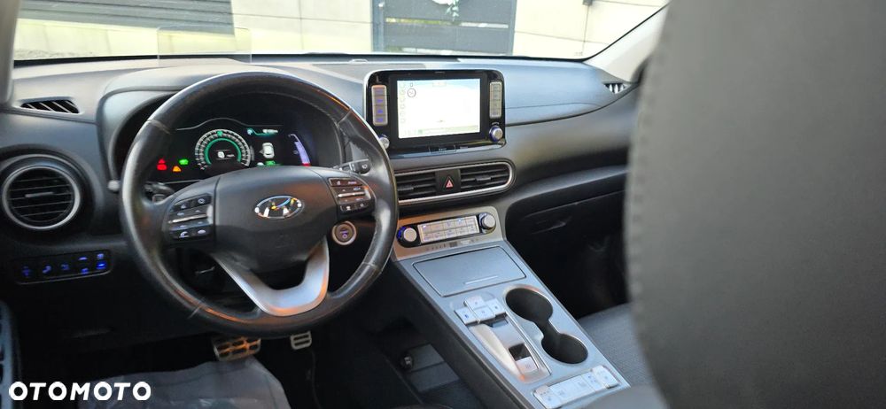 Hyundai Kona Premium - 33