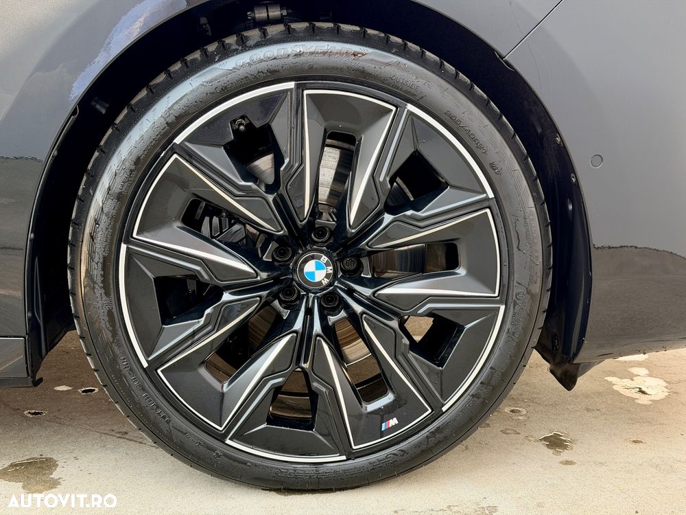 BMW Seria 7 730d xDrive - 36