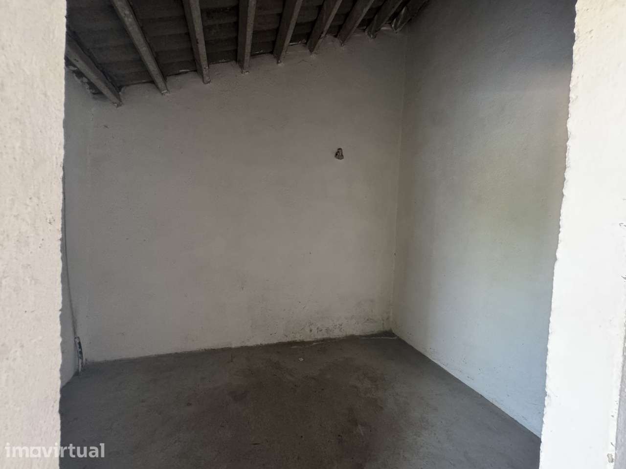 Moradia com Vista para a Barragem de Montargil | Reabilitação - Grande imagem: 5/21