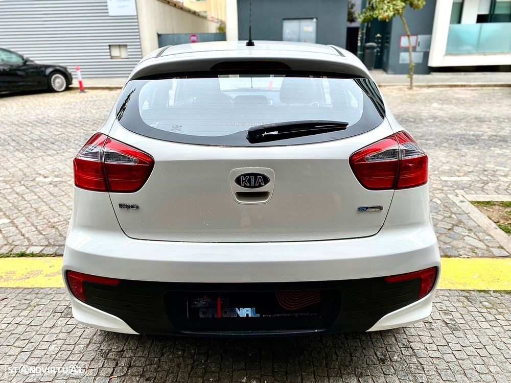 Kia Rio 1.1 CRDi - 7