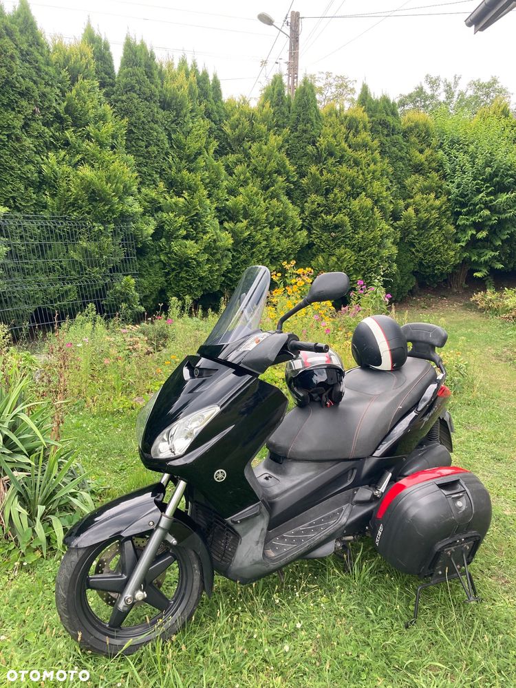 Yamaha X-max - 1