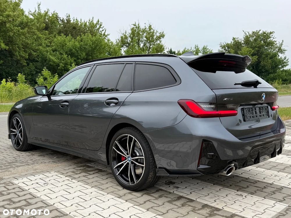 BMW Seria 3 320d xDrive M Sport Shadow - 13