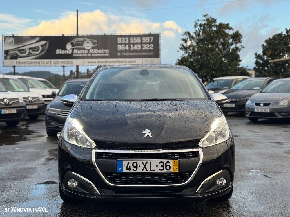 Peugeot 208 1.2 PureTech Signature - 2