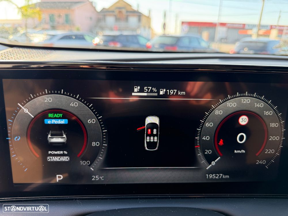 Nissan Ariya 63 kWh Engage - 10