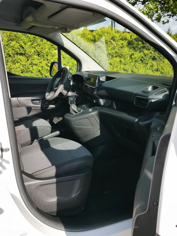 Opel Combo 1.5 CDTI S&S - 11