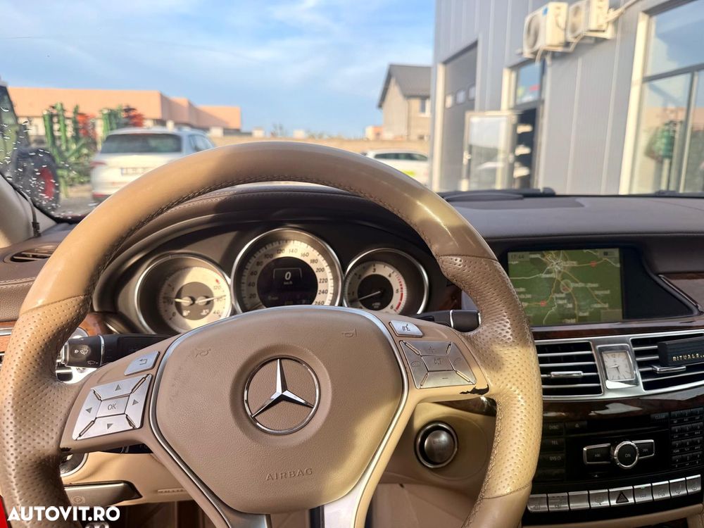 Mercedes-Benz CLS - 9