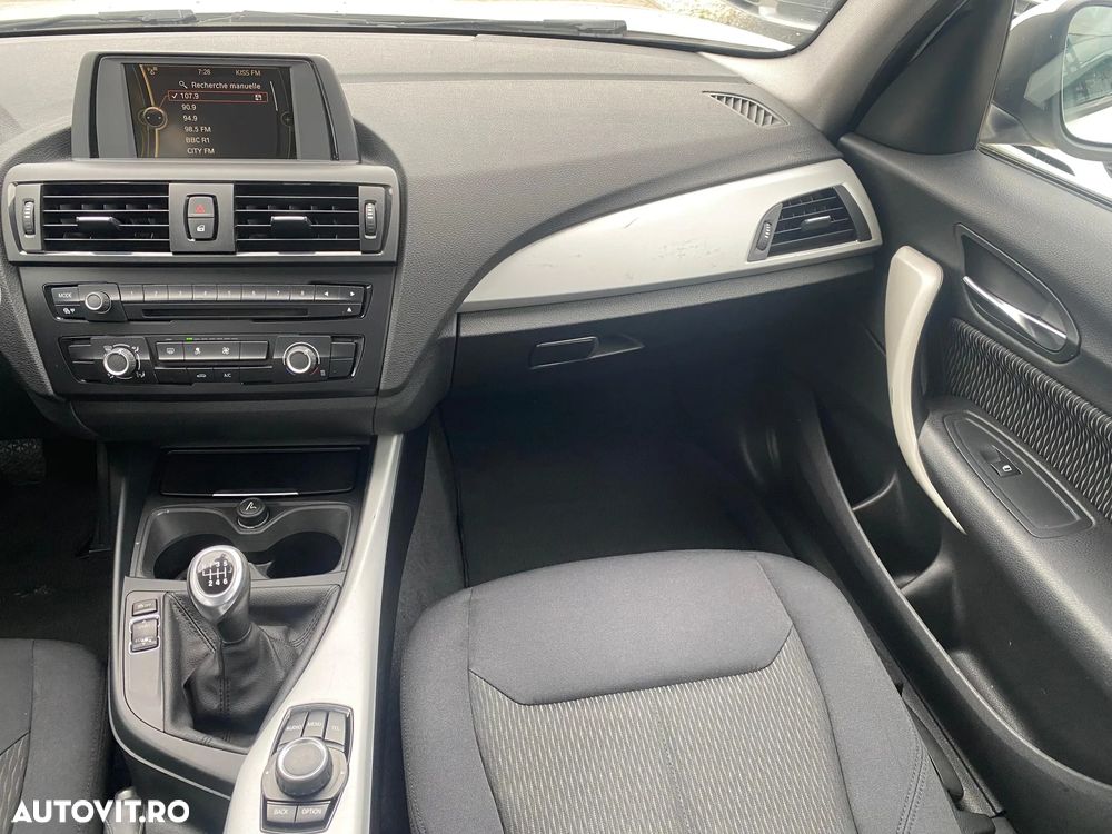 BMW Seria 1 - 18