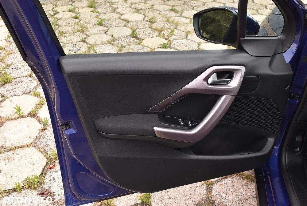 Peugeot 2008 120 VTI Active - 23