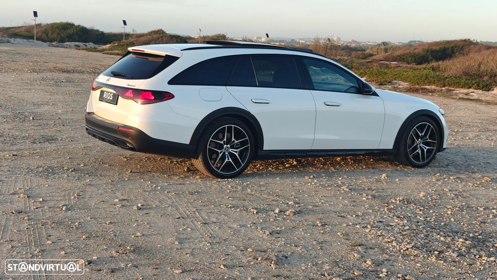 Mercedes-Benz E 300 de 4Matic All-Terrain - 19