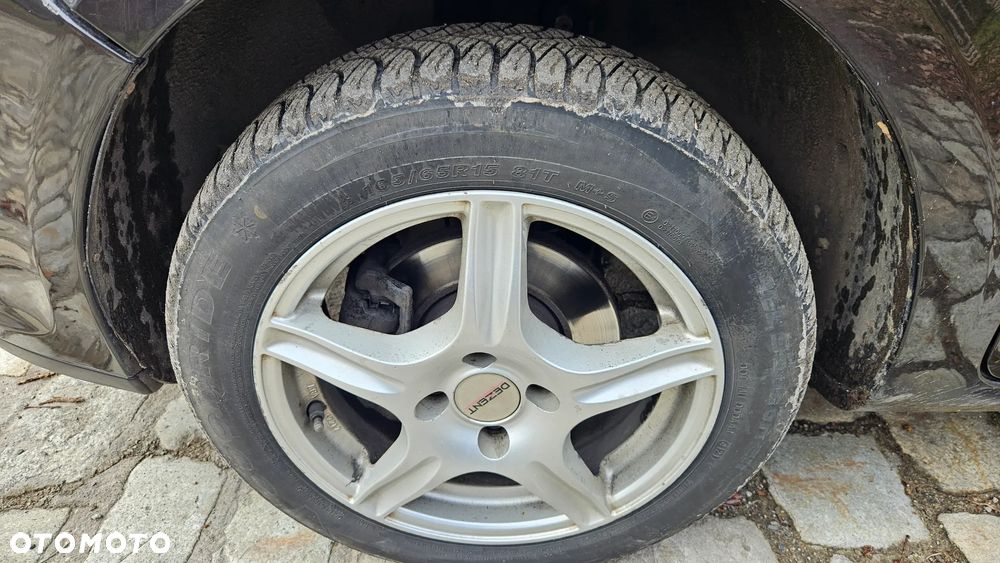 Renault Clio 1.2 16V Emotion - 15