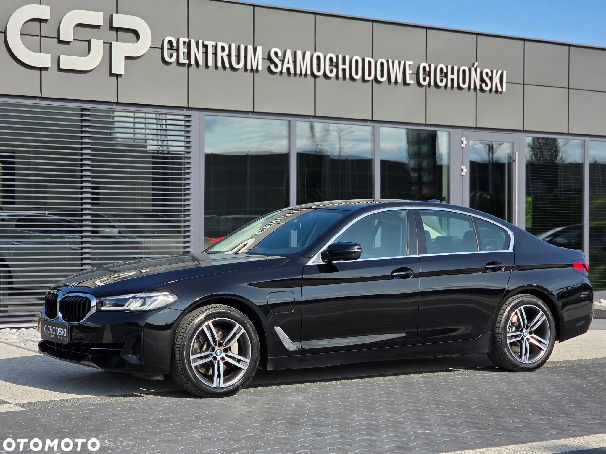 BMW Seria 5 530i xDrive mHEV Luxury Line sport - 2