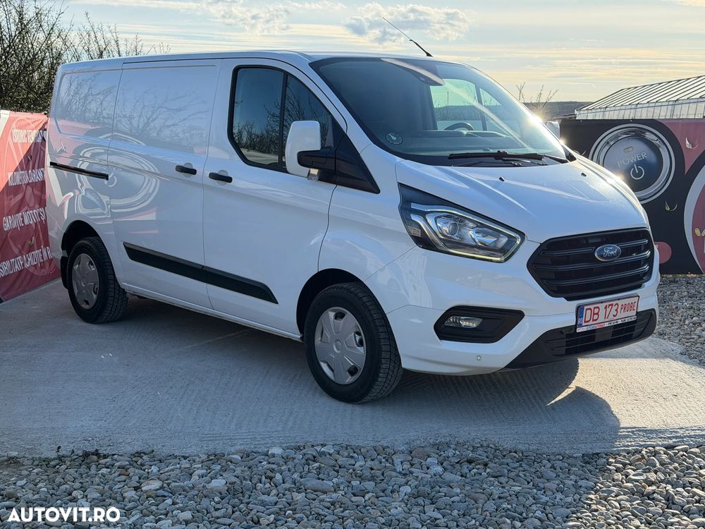 Ford Transit Custom - 10