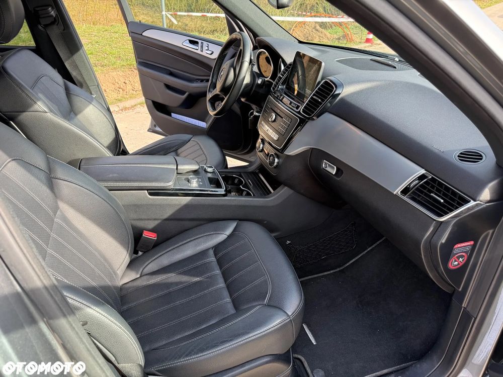 Mercedes-Benz GLE 250 d 4-Matic - 17