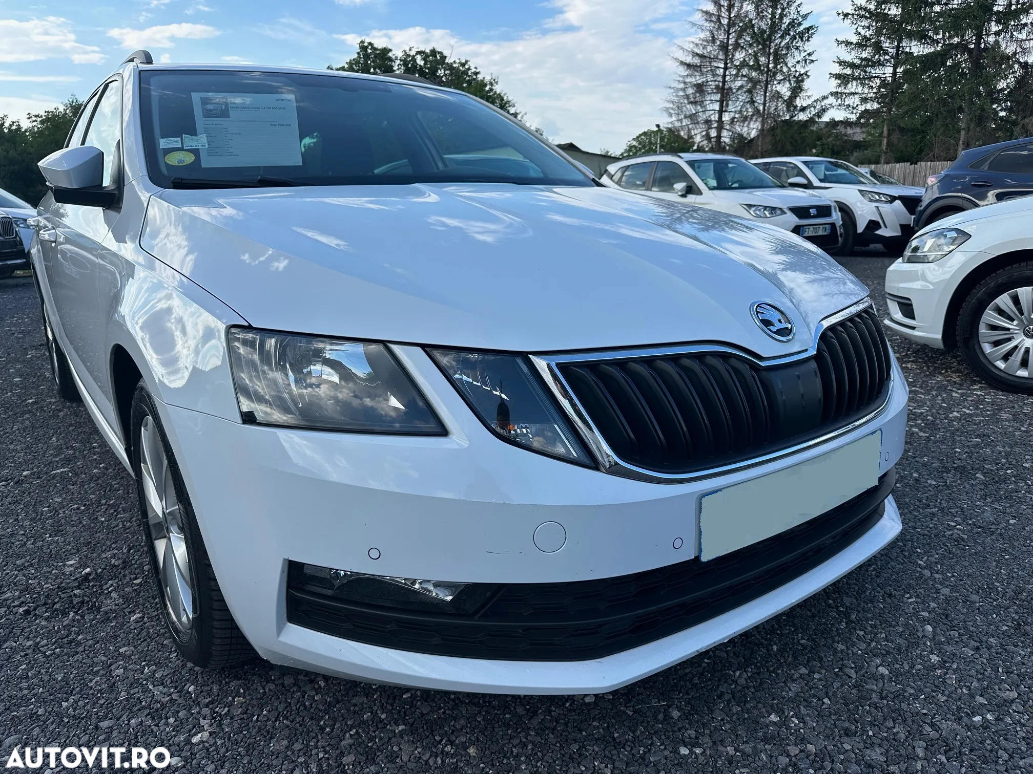 Skoda Octavia Combi 1.6 TDI DSG Style - 2