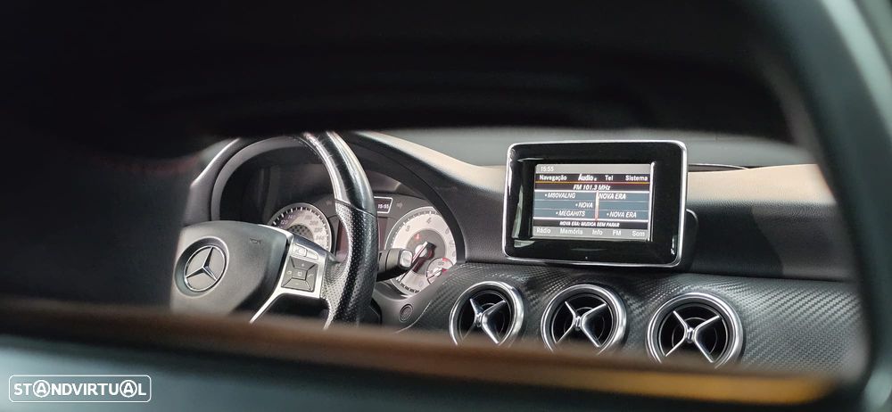 Mercedes-Benz A 200 CDI 7G-DCT AMG Line - 34