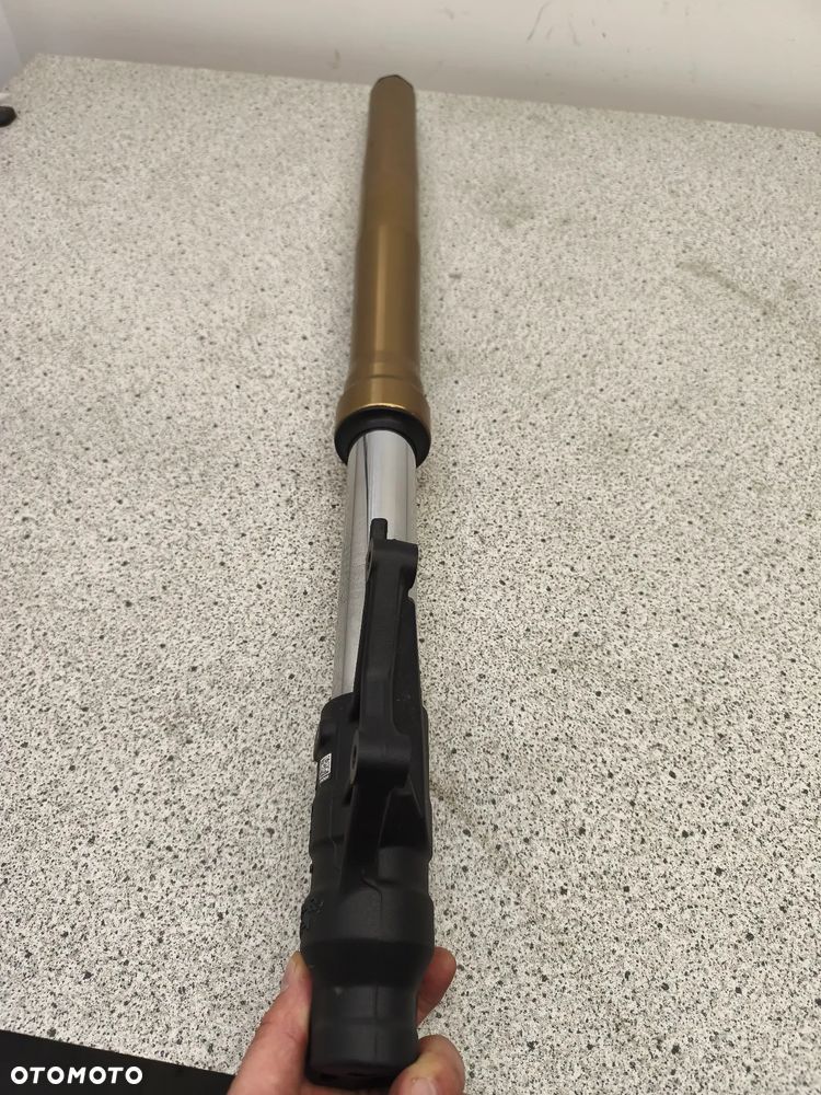 Laga prawa, zawieszenie przód, amortyzator prawy Honda CB 500X CB500X CB500X CB 500 X - 14