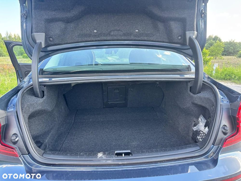 Volvo S60 T6 AWD Momentum Pro - 20