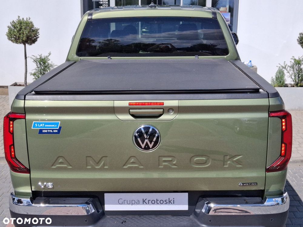 Volkswagen Amarok - 8