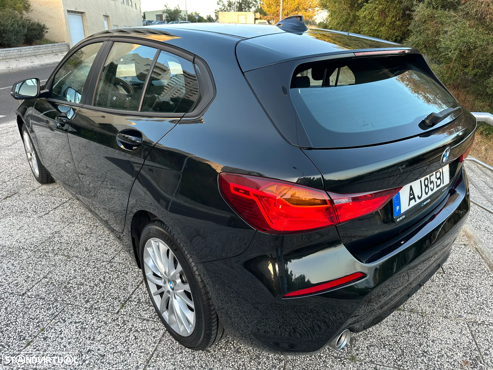 BMW 116 d Auto - 14