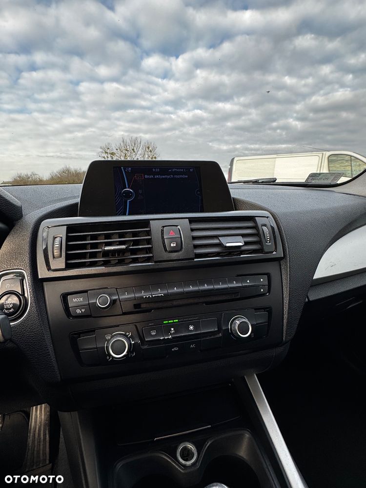 BMW Seria 1 116d EfficientDynamics Edition - 6