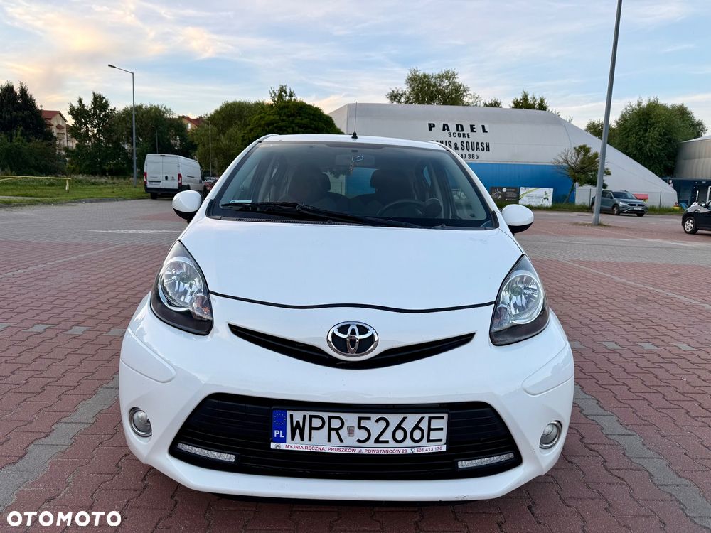 Toyota Aygo Multi Mode Connect - 11