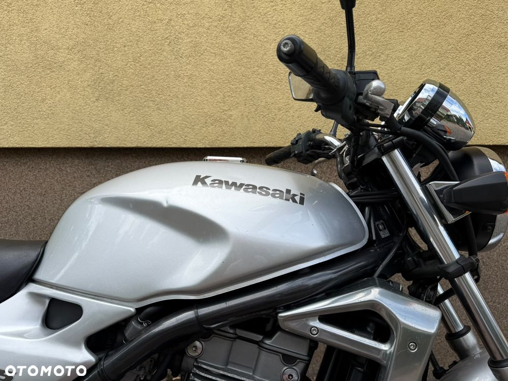 Kawasaki ER - 22