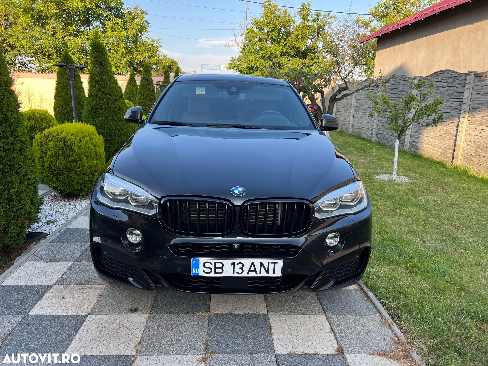 BMW X6 xDrive40d - 33