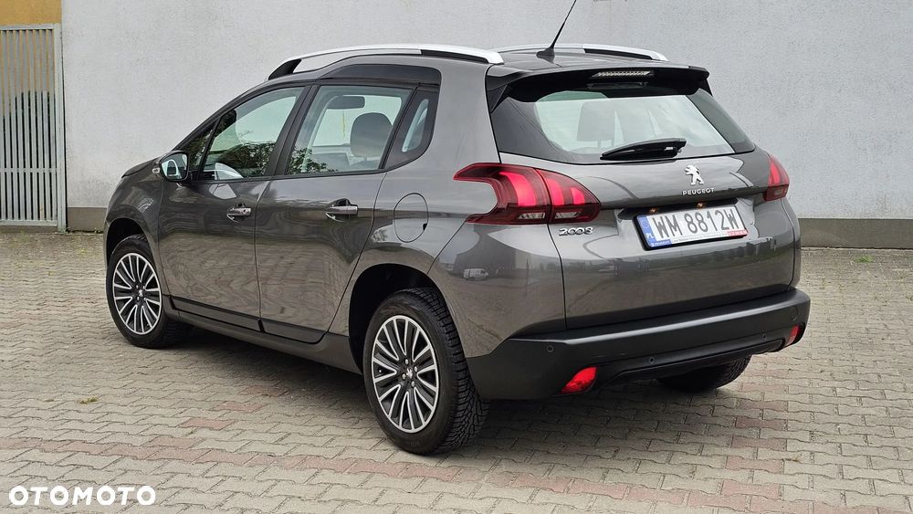 Peugeot 2008 - 6