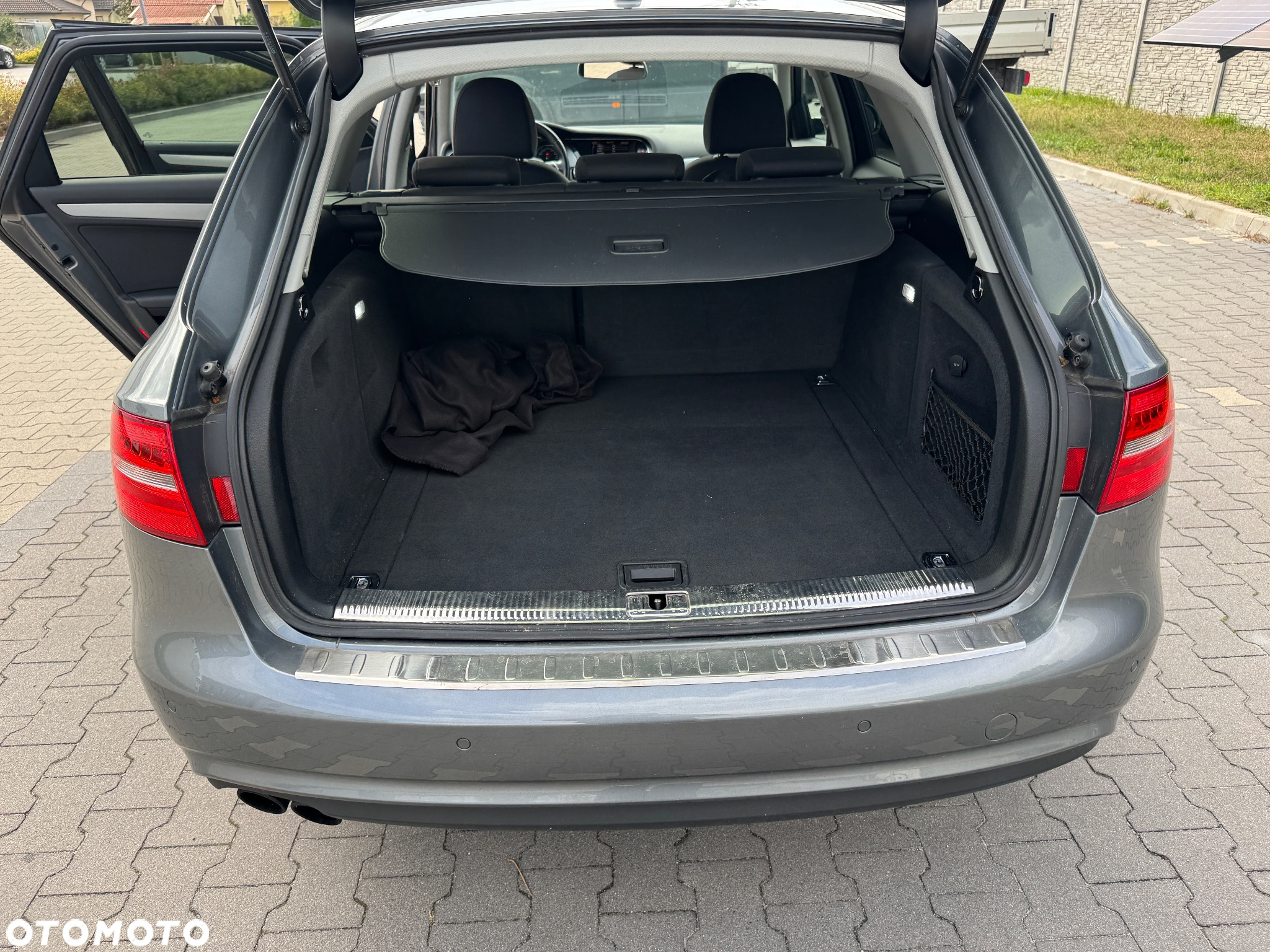 Audi A4 ver-2-0-tdi-dpf-s-line-sportpaket - 8