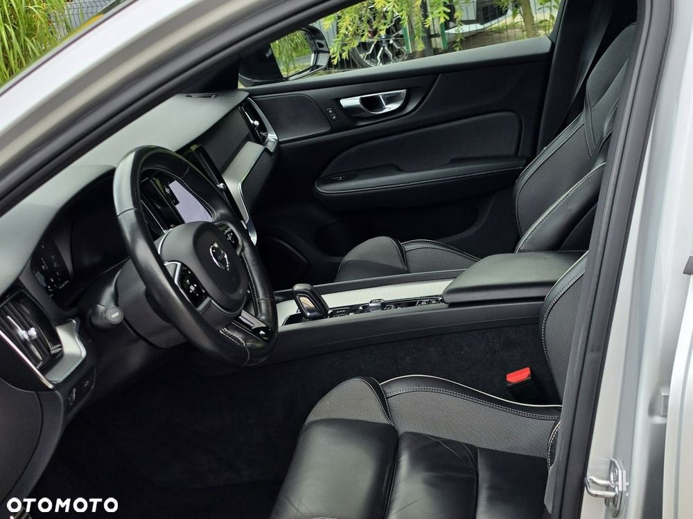 Volvo V60 - 13