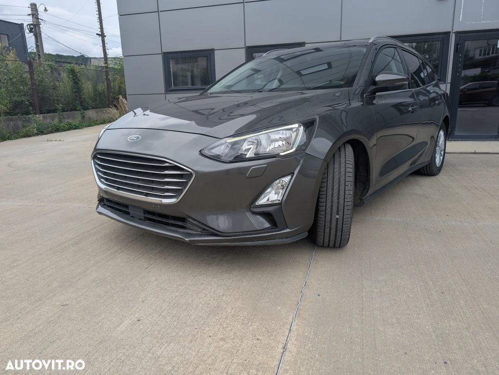 Ford Focus 1.5 EcoBlue Connected - 18