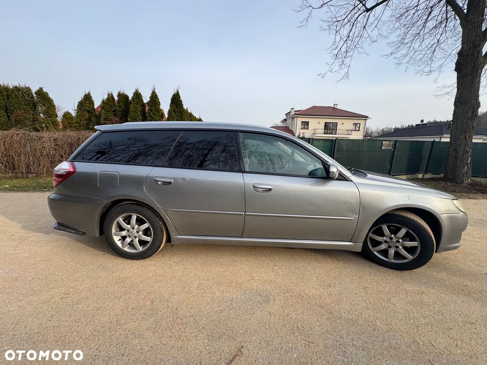 Subaru Legacy 2.0R GX - 4