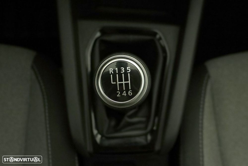 Renault Clio 1.0 TCe Evolution - 13