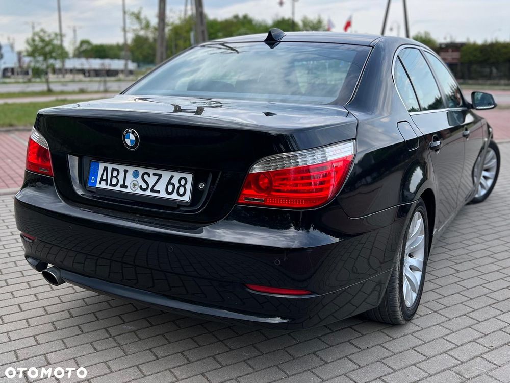 BMW Seria 5 520d - 4
