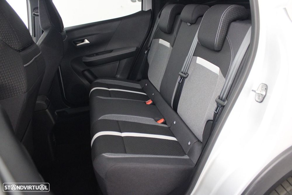 Opel Frontera 44 kWh GS — fotografia 29