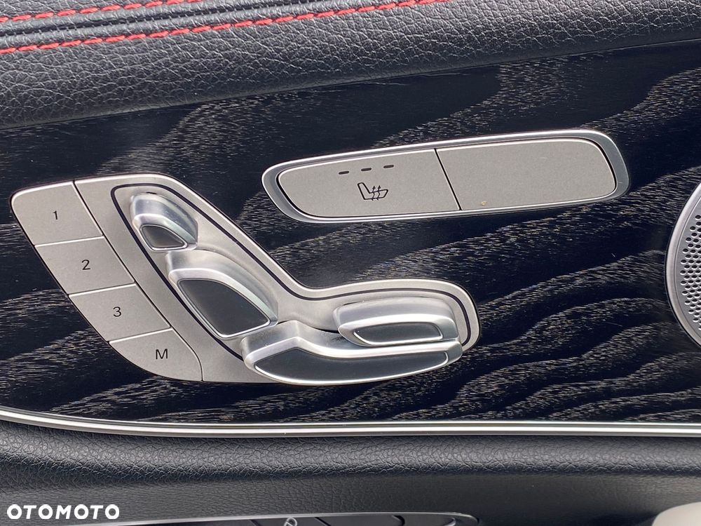 Mercedes-Benz Klasa E - 29