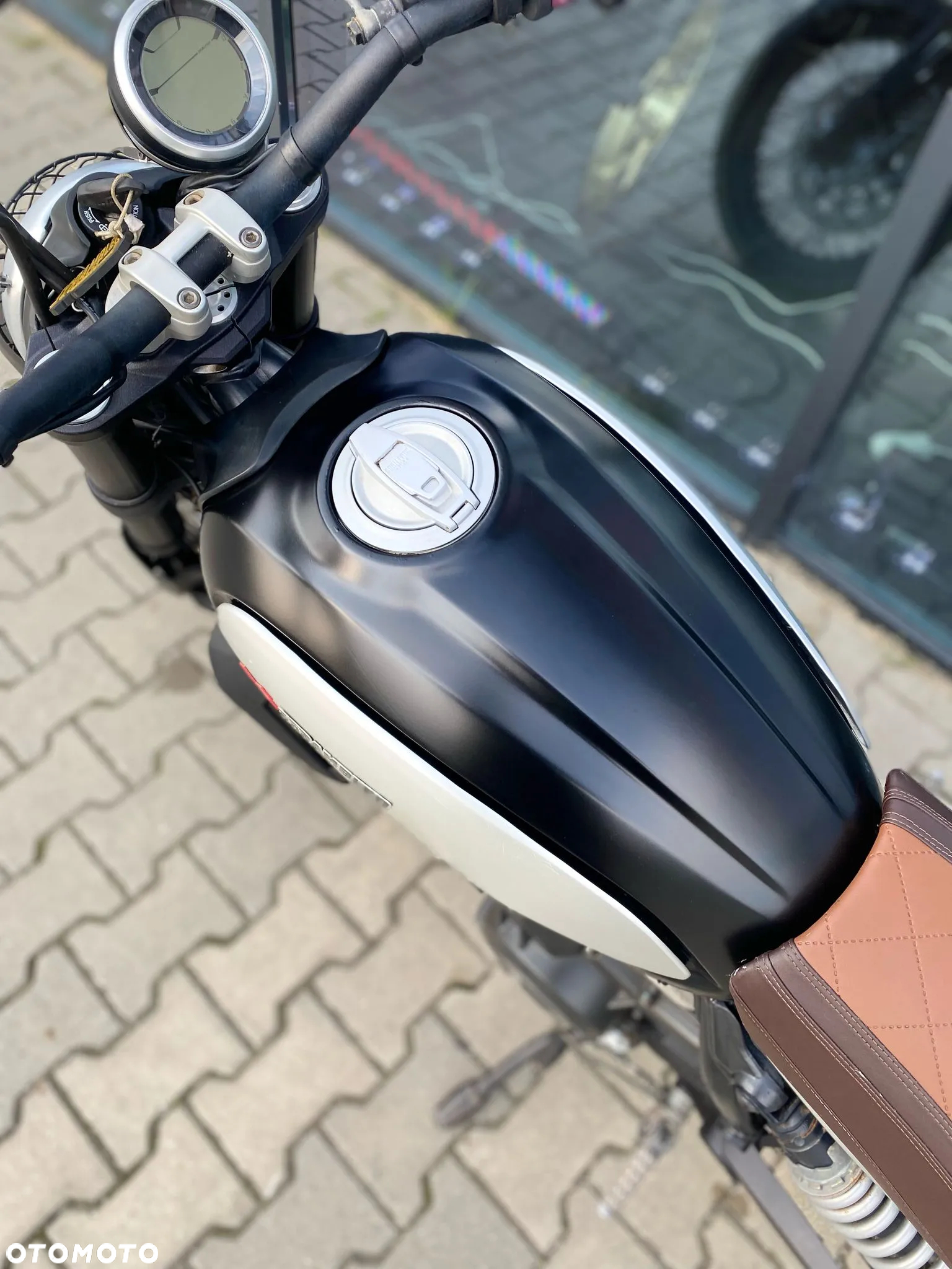 Ducati Scrambler - 11