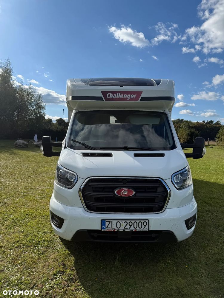 Ford CHALLENGER 380 - 4