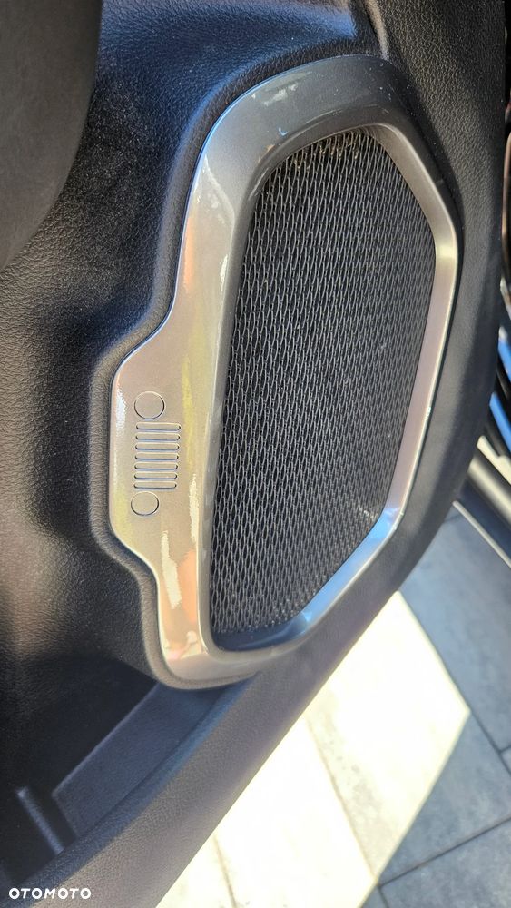 Jeep Renegade 1.0 GSE T3 Turbo Limited FWD S&S - 29