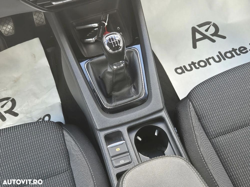 Skoda Octavia Combi 2.0 TDI Ambition - 19